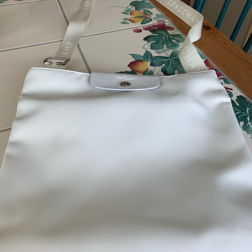 NEW Longchamp France White Nylon/Croc Style Leather Snap Crossbody Bag/Tote ZIP